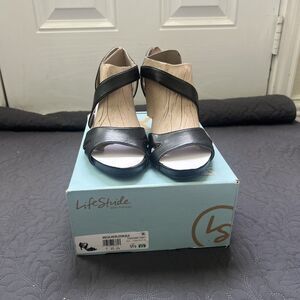 LifeStride HEIRLOOM MEGA Strappy Comfort Sandals Heels SZ 9.5 Wide NIB Career